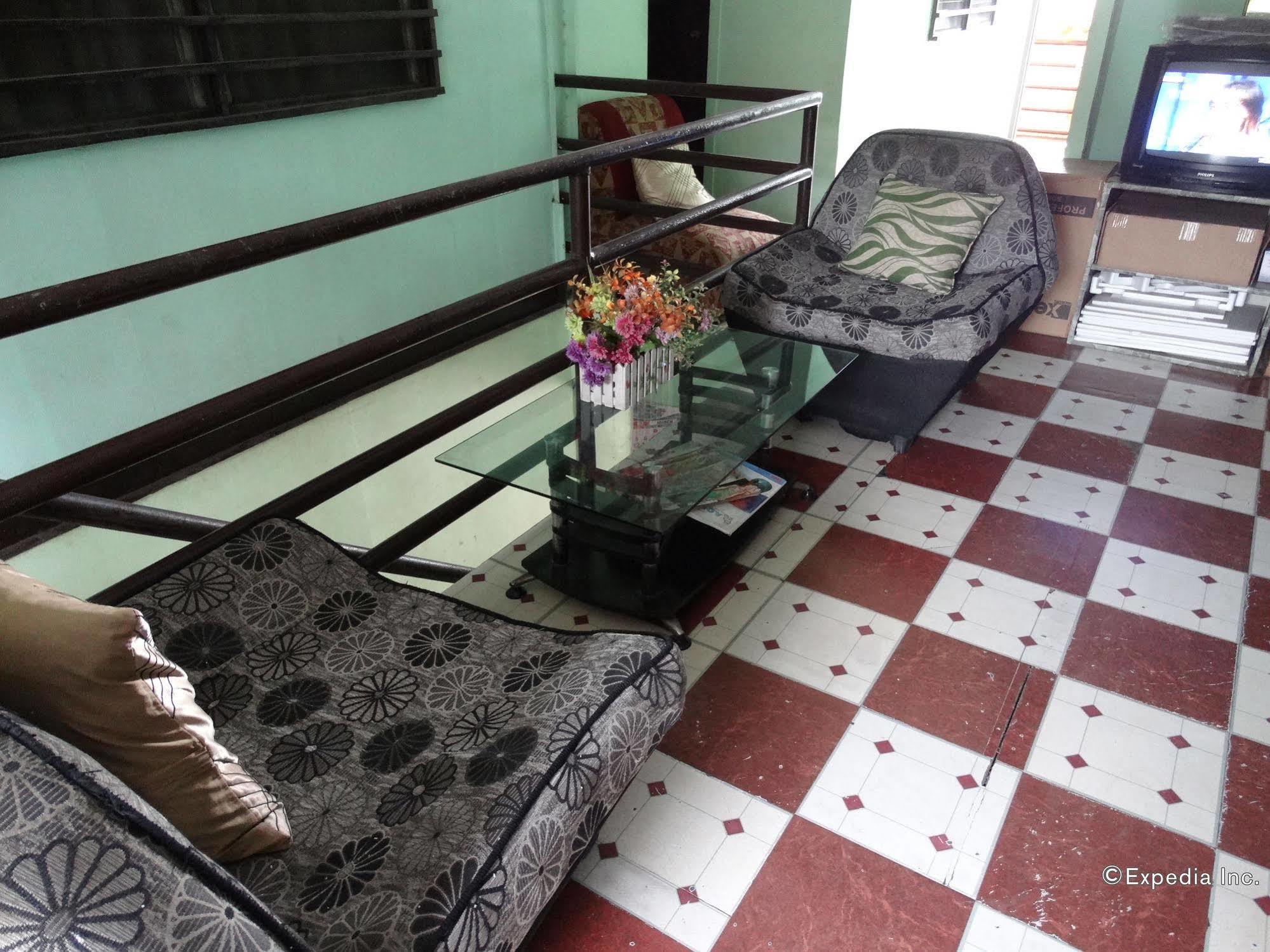 Quoyas Inn Davao Exterior photo